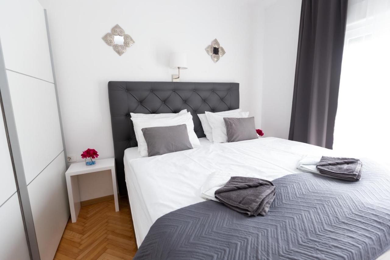 Luxury Apartments Mia Подстрана Екстериор снимка