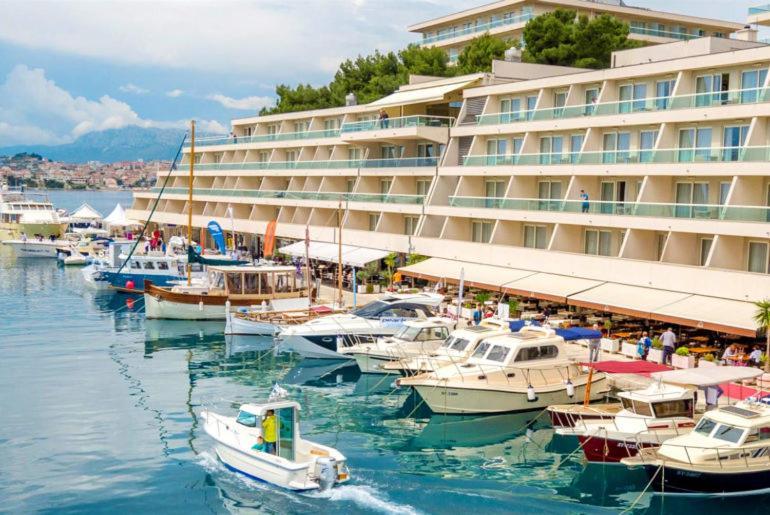 Luxury Apartments Mia Подстрана Стая снимка
