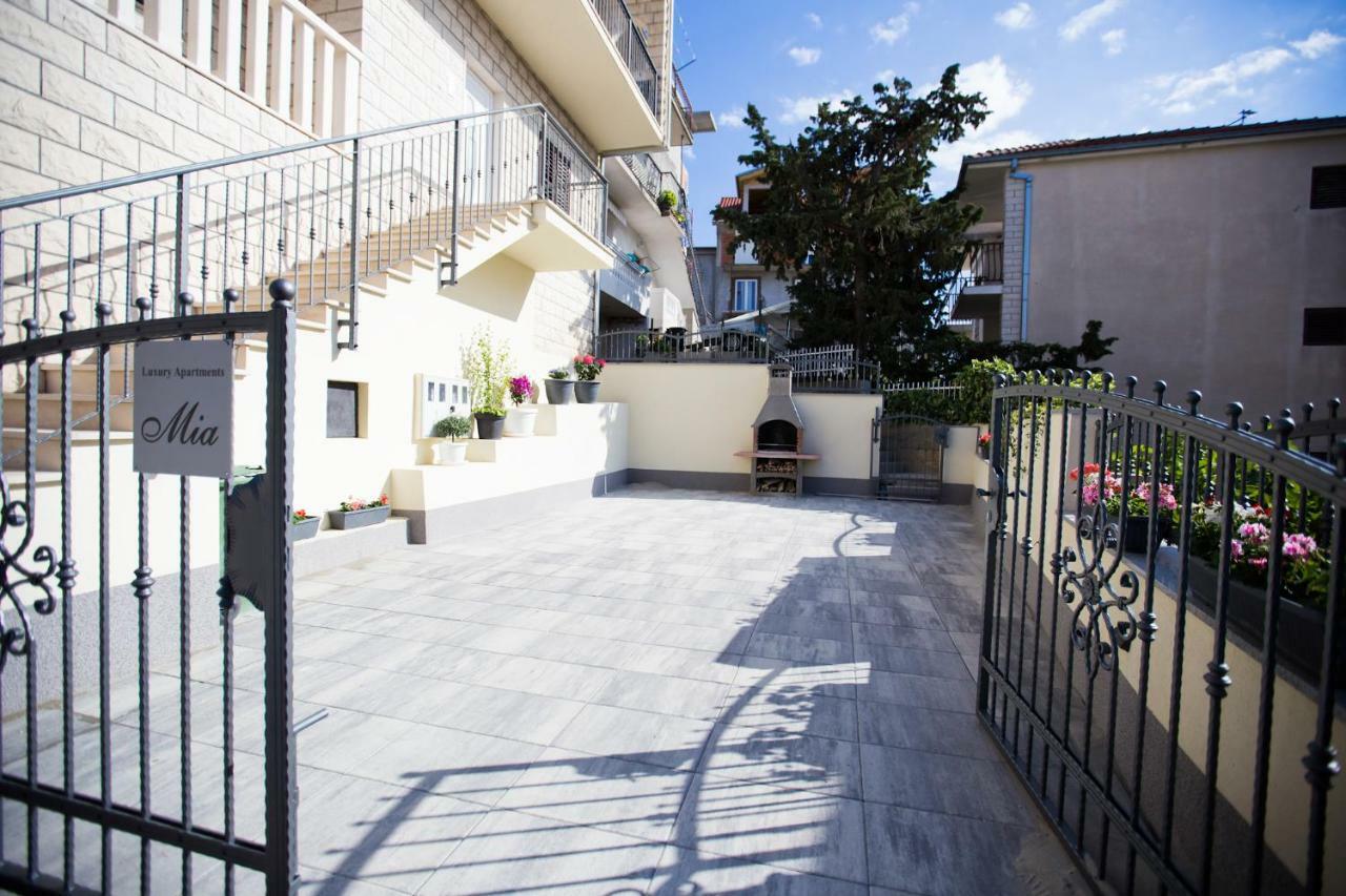 Luxury Apartments Mia Подстрана Екстериор снимка
